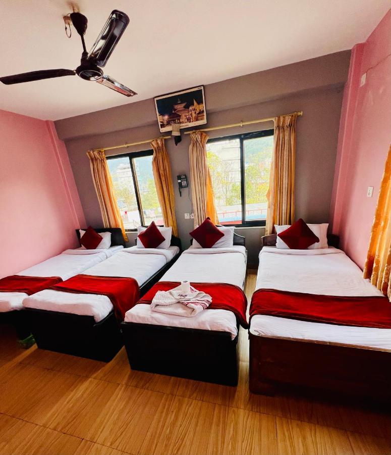 Hotel Donosti Pokhara Exterior foto